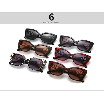 2020 Luxusné Značky Módny Návrhár Nadrozmerné Cat Eye slnečné Okuliare Ženy Ročníka, Kovové Nity, Slnečné Okuliare Sexy Lady UV400 Eyeware