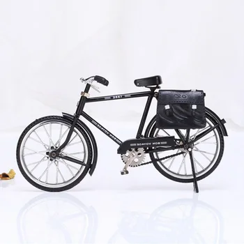 Kreatívne Starý Bicykel Model Ozdoby Starožitné Vintage Mužov Bicykel s Nafukovacie Ľahšie Miniatúrne Remesiel Home Office Dekorácie
