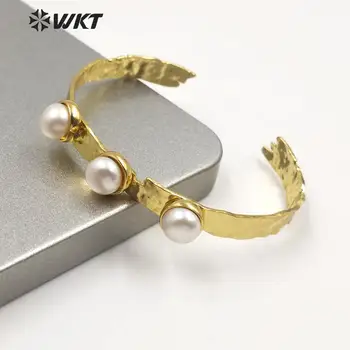WT-MPB004 Úžasné, jedinečné triple perla v strede ženy zlato elektrolyticky pokrývajú white pearl náramok ženy pearl darček náramok