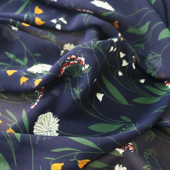 Podľa Meter Hlboké navy kvetinový Textilné Šaty Textílie Šifón