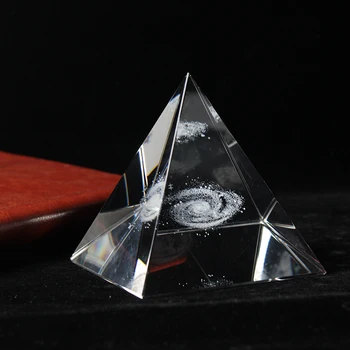 Kvalita Shinning 3D Laserové Galaxy Crystal Pyramídy Dekorácie Remesiel Ornament Figúrky Miniatúr, Domáce Dekorácie, Doplnky