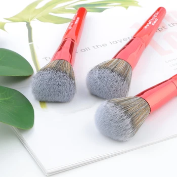 1 kus Pro mini Airbrush #55.5 Prášok blusher make-up štetce prenosné červená Make-up štetec syntetické Vlasy dreva rukoväť