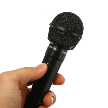 Univerzálny 3,5 mm Káblové pripojenie Mikrofónu Ziskové Verejného Vysielač KTV Karaoke Mikrofón Nahrávanie s Adaptérom Čierna Strieborná
