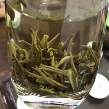2019 Čínsky Fujian Staré Fuding Biely Čaj, Koláč Prírodné Organické Biely Čaj Silver Needle Bai Hao Yin Zhen, Čaj 300 g