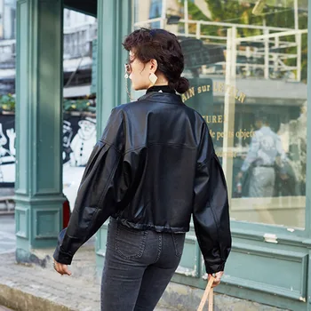 Jeseň 2021 Voľné Veľké Vrecko Vintage Čierna Faux Umyté PU Kožené Sako S Pásom Plus Veľkosť Motorkárske Kožené Outwear Abrigo Mujer