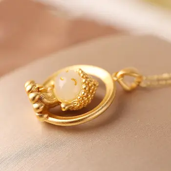 Nový silver vykladané prírodné Hetian jade prívesok náhrdelník Čínskej klasickej jedinečný piesku zlaté remeslo svetlo luxusné dámske šperky