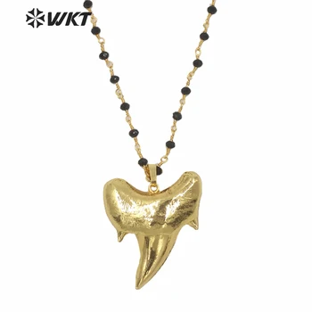 WT-N227 Veľkoobchod Vlastné Prírodné zlato elektrolyticky pokrývajú surové žraločí zub náhrdelník s čiernymi ruženec korálky prívesok