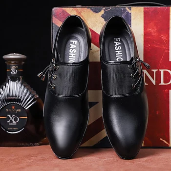 Veľké veľkosti 38-48 kožené formálne obuv muži luxusné značky Oxford elegantné šaty, svadobné topánky business Elastické kapely ploché obuv muž