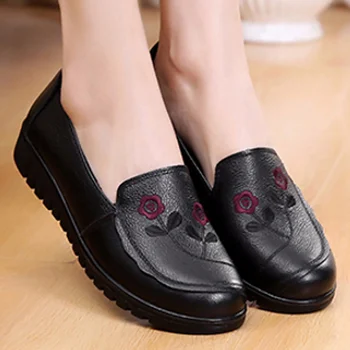 Ploché topánky ženy originálne kožené mokasíny vyšívať ležérne topánky hard-nosenie non-slip bytov ženské topánky na jar/jeseň