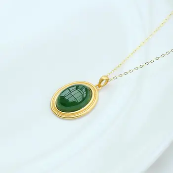 Prírodné Hetian green jade jade Oválny Prívesok Náhrdelník Čínskom štýle retro unikátne zlaté remeslo kúzlo dámske strieborné šperky