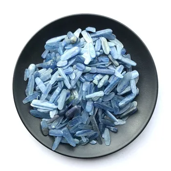100g Prírodné Kyanite Quartz Leštené Tenký plátok tvar modrá farba Kryštálov Rozhádzané Štrku cyanite drahokam pre Liečivé Kryštály