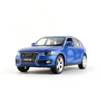 Diecast Toy Model 1:32 Rozsahu Audi Q5 Športové SUV Auto Vytiahnuť Späť Zvuk a Svetlo Dvere Openable Vzdelávacie Kolekcie Darček Pre Dieťa
