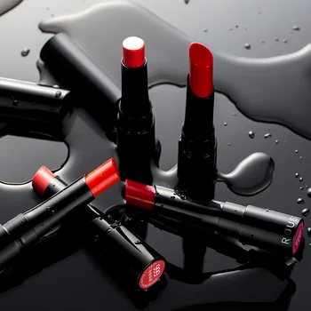 ILISYA Nepremokavé Sexy Rúž dlhotrvajúce Hydratačné Vysokej Kvality Lip make-up Multicolor Voliteľné Starostlivosť o Pery