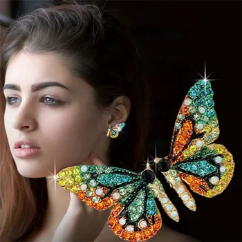 Móda Krásne Multicolor Motýľ Náušnice Hmyzu Tvar Výročie Svadby Ženy Náušnice Strany Šperky
