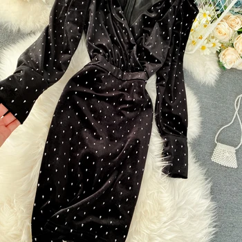 Kórejský 2020 Jar Leto Ženy Čierne Mini Šaty Elegantný Dlhý Rukáv tvaru Diamantu Dekorácie Svetlé Vintage Šaty Pre Ženy