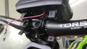 Biely displej otáčkomer úroveň nabitia batérie indikátor napätia elektrický skúter bike MTB trojkolka mobility nástroj SPEEDVIE