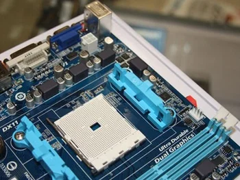 Základná Doska Gigabyte GA-F2A55M-DS2 Pôvodné DDR3 Ploche Doske Dosky F2A55M-DS2 Socket FM2 A55 64GB Systemboard Dosky Používané