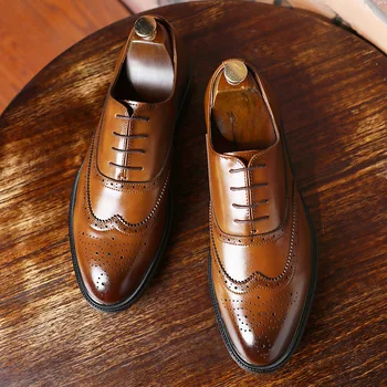 Muži Pravé hovädzie kože prízvukom svadobné Business mens príležitostných bytov topánky 2020 čierna vintage oxford topánky pánske topánky