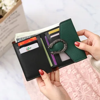 Kórejská verzia nové malé peňaženky, dámske krátke kožený retro móda a pohodlný univerzálny skladací mince peňaženka peňaženky