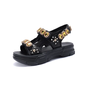 Dámske sandále v lete Drahokamu kožené sandále žena ploché dno módny trend žena obuv black kvalitné luxusné sandále