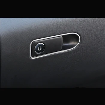 Interiéru vozidla Copilot Rukavice Úložný Box prepínač Blokovania Kryt Výbava Rám, Kryt Nálepky Na Mercedes BENZ C Trieda W205 GLC X253