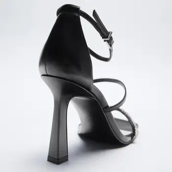 2021 ZA Syle Ženy Sandále Kryštál Diamantu Dekorácie Jeden Stap V Font Štvorcové Prst Zadný Kryt Opätku 9 CM Tenké Podpätky, Topánky Ženy