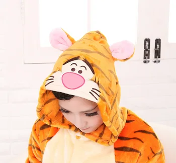 Tiger Onesies Dospelých Tigger Flanelové Pyžamo Zvieracie Kostýmy pre Dospelých Kigurumi Cartoon Zvierat Sleepwear Cosplay Žien a Mužov Pyžama