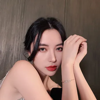 2020 nové luxusné geometrické kruhu spona Náramku Módne kórejskej ženy šperky sexy party Náramok študent prekrásny náramok