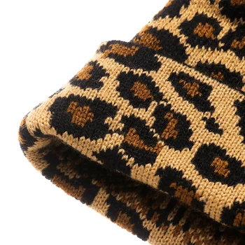 Zimná dámska móda leopard čiapočku klobúk pletený hat roztomilý kožušiny pompom teplé ski hat