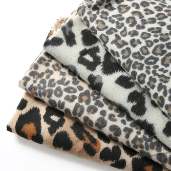 OMEA Zime Šál Ženy Európskej American Fashion Leopard Tlač Cashmere Šatku Klasický Šál v Teple Cape Veľkoobchod Luxusné Pončo