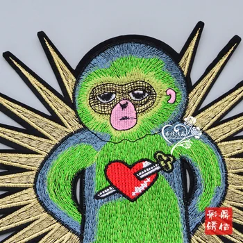 Šifrované verzia hore nohami zelenej opice veľké drôt patch nálepky opice jedna šípka nosenie srdce výšivky nášivka