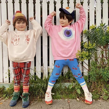 IN príliv značky 2020 new horúce chlapčenské dievčenské svetre detí jesenné a zimné oblečenie O-krku pulóvre bavlna svetre