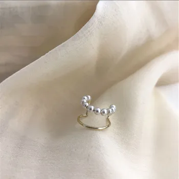 AOMU Kórea Vintage Imitácia Perly Geometrické Okrúhle Kovové Zlaté Ucho Putá Náušnice pre Ženy Šperky Non Prebodol Earcuff