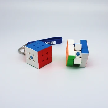 GAN 330 kocka prívesok na kocky 3x3x3 Rýchlosť magic cube GAN Kocky 3x3x3 Magic Cube GAN 330 mini krásne Keychain Gan Kocka Cubo magico