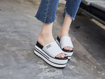 YD-NIEKEDY pravej kože ženy, papuče platformu klinu letné sandále výšky rastúci ležérne topánky super vysokým podpätkom papuče