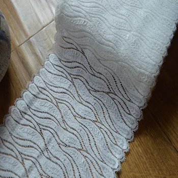 Somelace 18 cm šírka(2yds/lot)Dlhé biele zväzkový vzor elastickej čipky výbava pre odevy a svadobné dekorácie-16082105