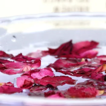 Sušené Prírodné Real Red Rose Lístkov Organické Sušené Kvety Veľkoobchod Najlepšie Pre Svadobné Party Dekorácie, Kúpeľ, Umývanie Tela, Nohy Umyť