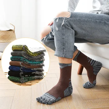 Pánske Medeum Výška Skúmavky Prst Ponožky Bavlna Pohodlné Nosenie-Odolný Jeseň a v Zime 5 Prst Pruhované Ponožky Harajuku Pack Ponožky