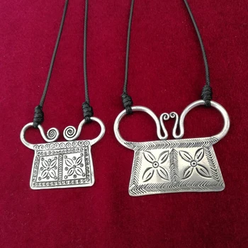 Guizhou Miao Etnických Šperky Vyrábané Ručne Miao Strieborný Náhrdelník S Príveskom, Náhrdelník Reťazca Znakov Rytie Zámok
